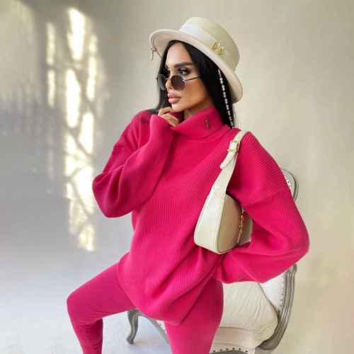 ����� �������� ������� ������� � �������� Classa Loren Fuchsia