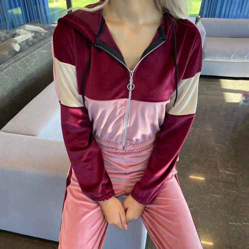 ������� ������� �������� Jessy Pink